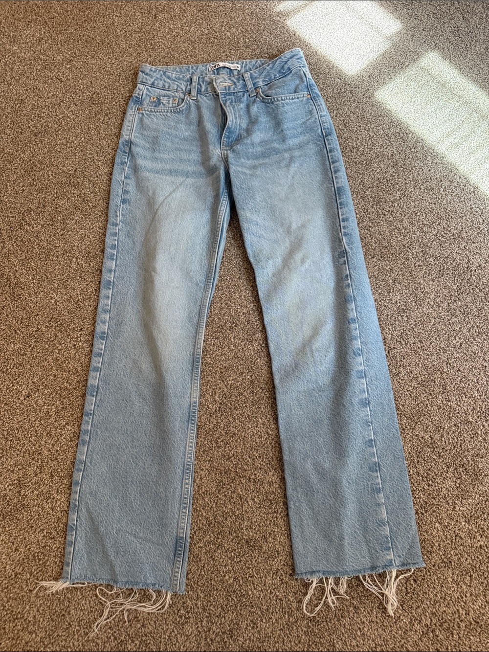 Zara Light Blue Straight-Leg Women’s Jeans